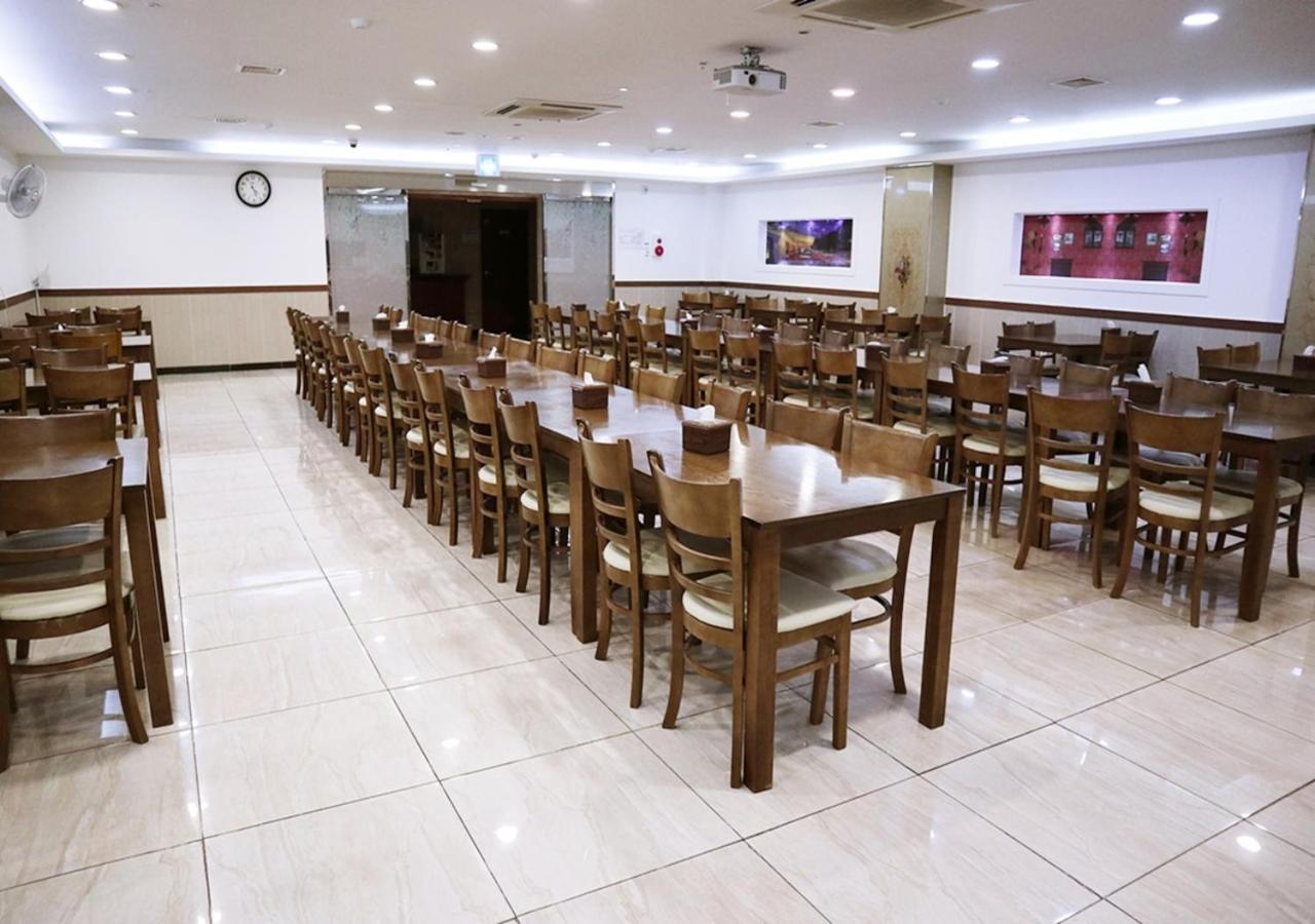 Jeju Parkside Tourist Hotel Eksteriør bilde